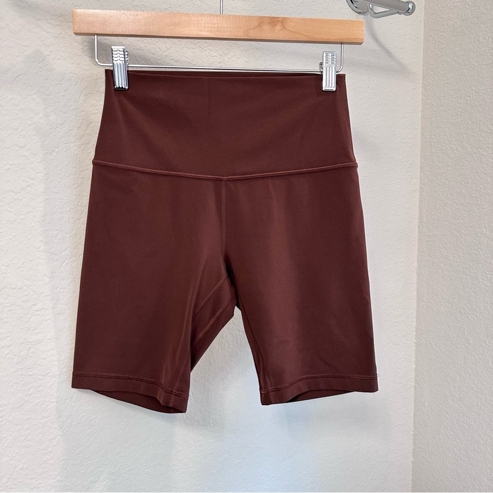 lululemon Align High-Rise Short 8"